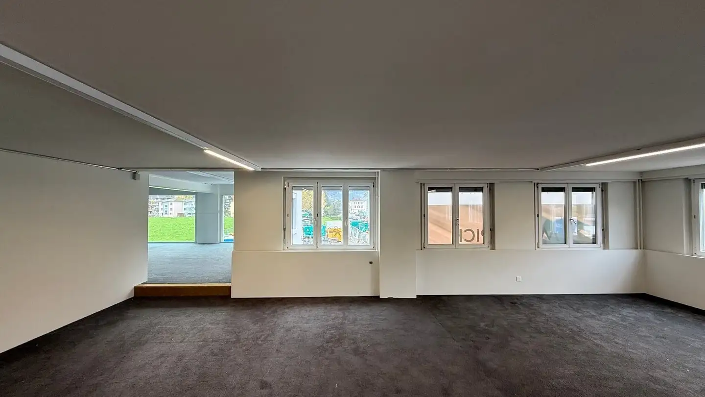 Spazio di archiviazione in affitto - Schwyzerstrasse, 6440 Brunnen - Photo 4