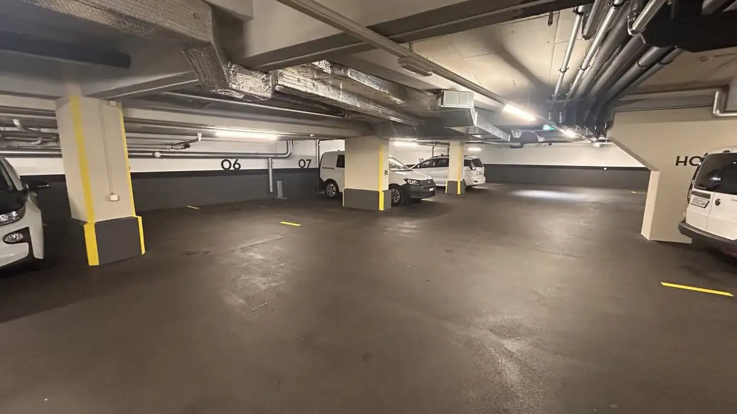 Underground parking space for rent - Im Tiergarten 49, 8055 Zürich