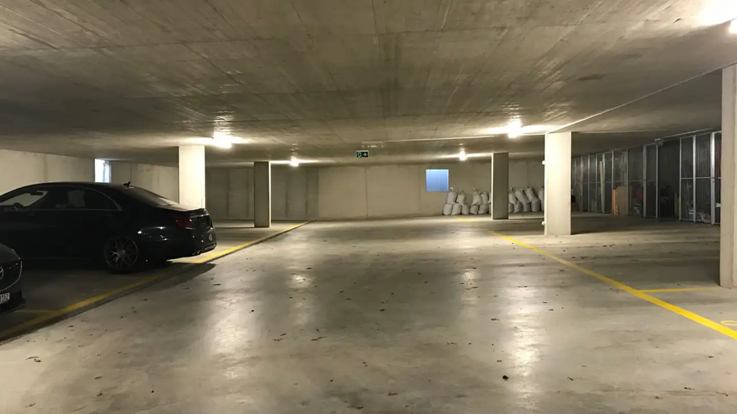 Parcheggio interno in affitto - Rue De L'emancipation 19, 2300 La Chaux-de-Fonds - Photo 4