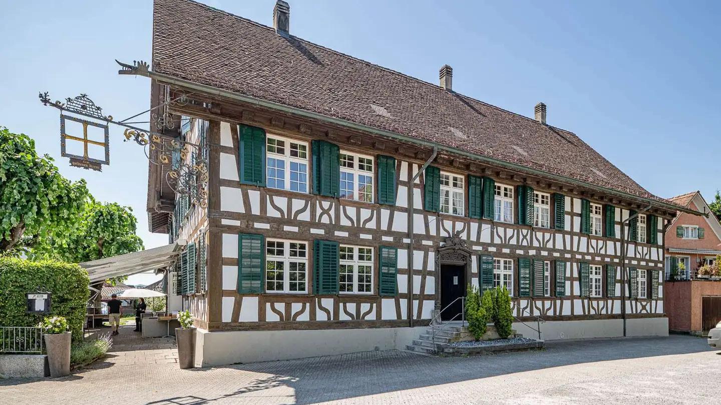 Mixed-use building for sale - Landstrasse 15, 8197 Rafz