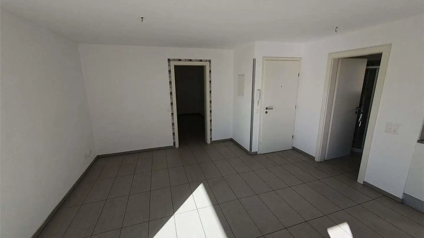 Appartamento in affitto - 6532 Castione - Photo 4