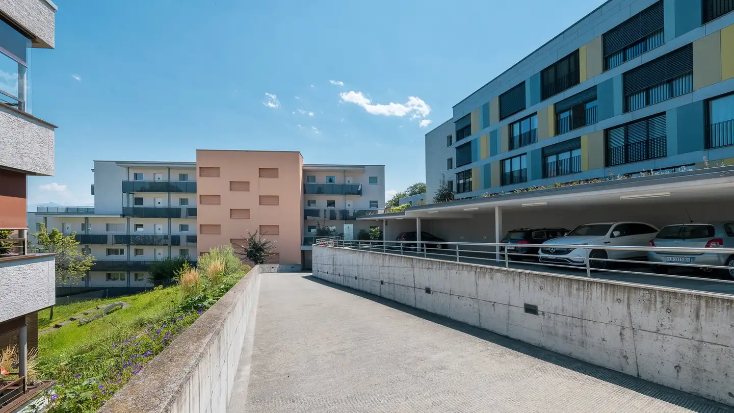 Underground parking space for rent - Haldenstrasse 43, 6020 Emmenbrücke