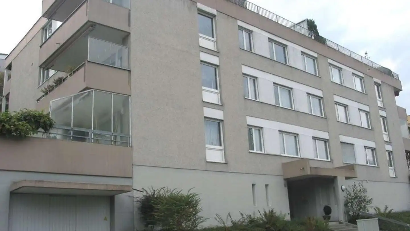 Tiefgaragenstellplatz mieten - Imfangring 16, 6005 Luzern
