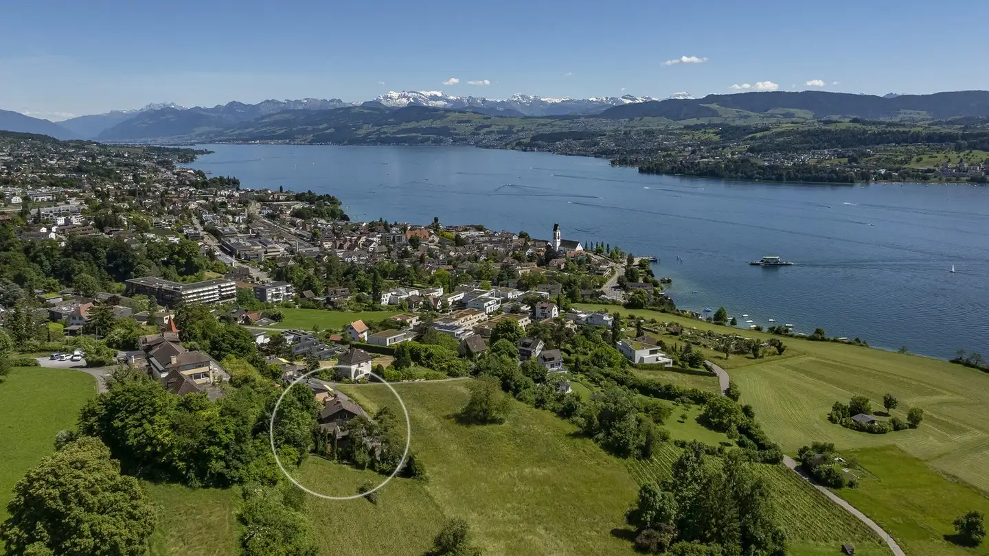 Einfamilienhaus kaufen - 8706 Meilen