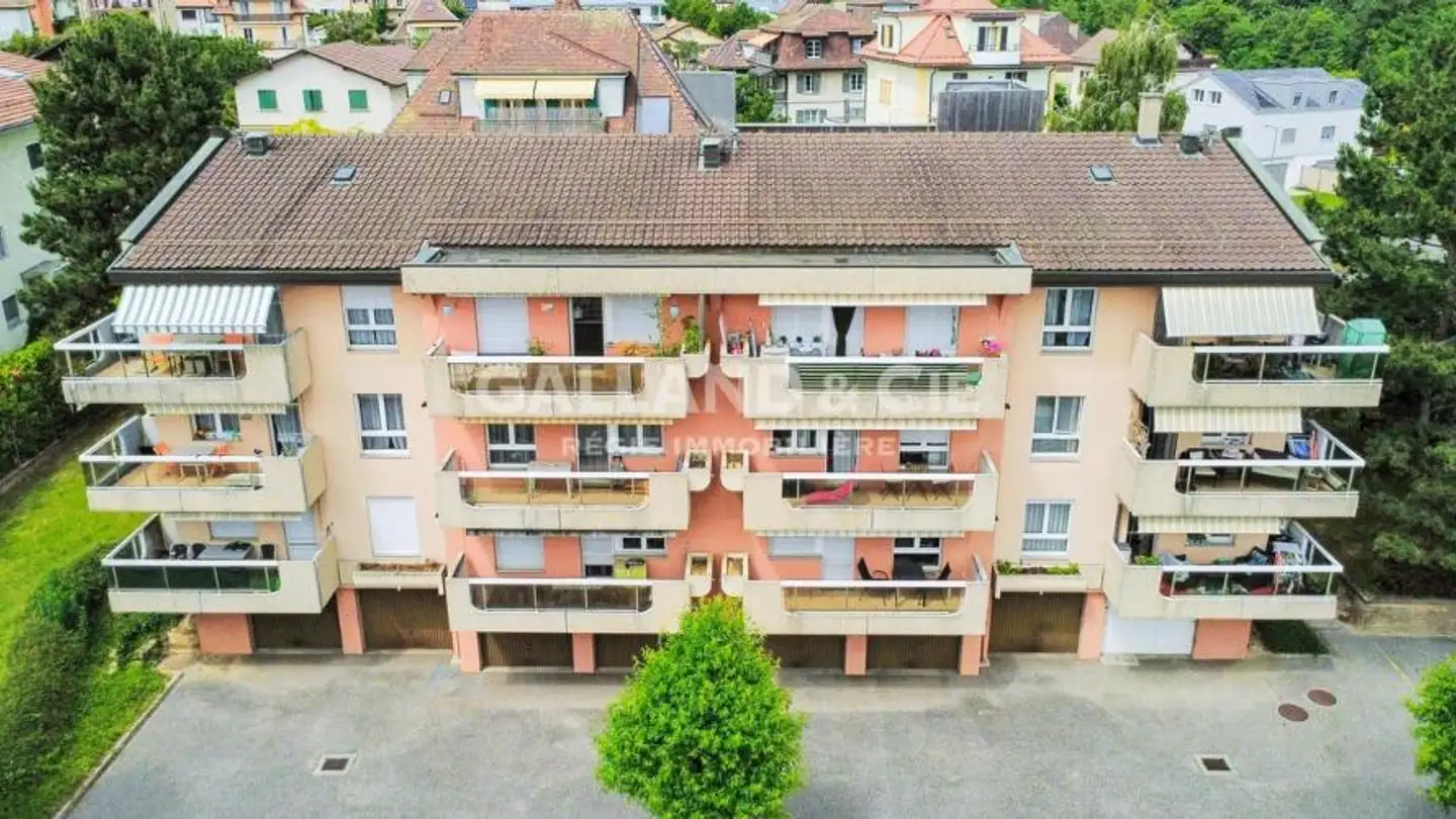 Outdoor parking space for rent - Chemin du Mont-Blanc 2, 1023 Crissier