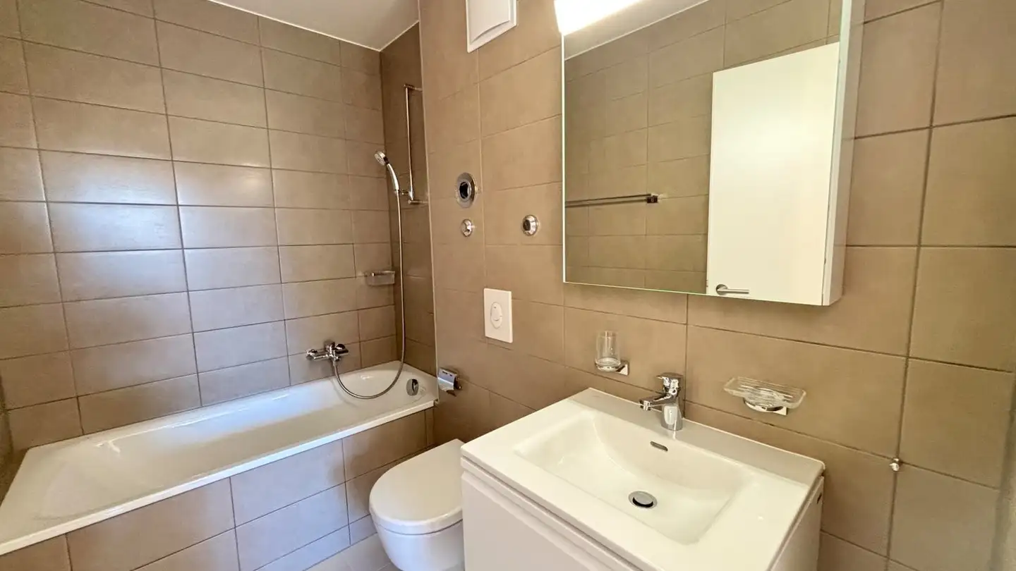 Appartamento in affitto - Rue De La Tour 13, 1263 Crassier - Foto 4