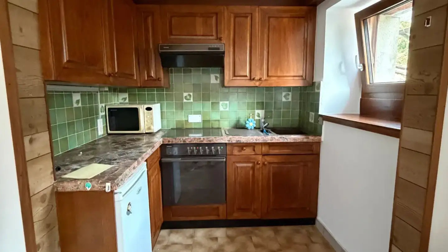 Apartment for rent - 6875 Campora