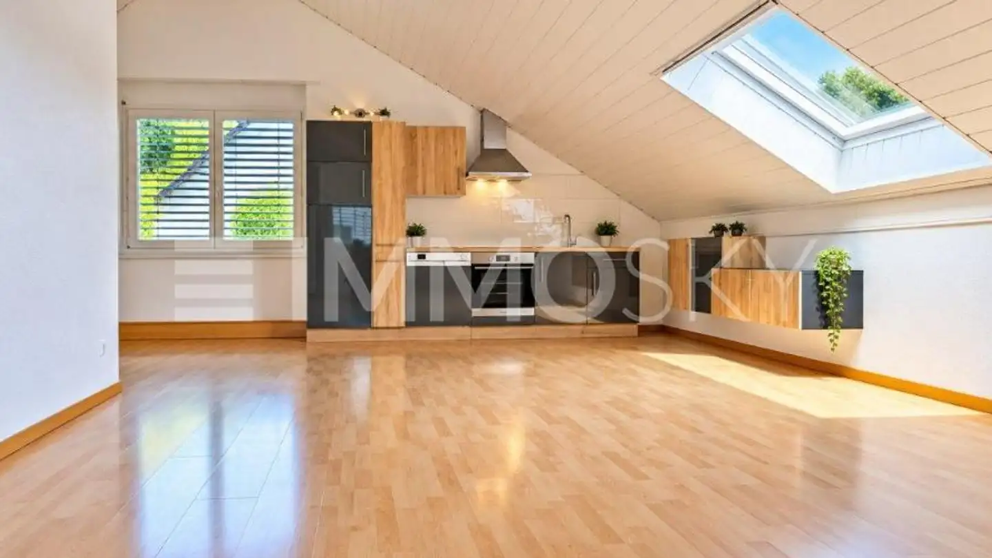 Attic flat for rent - 5222 Umiken - Photo 2
