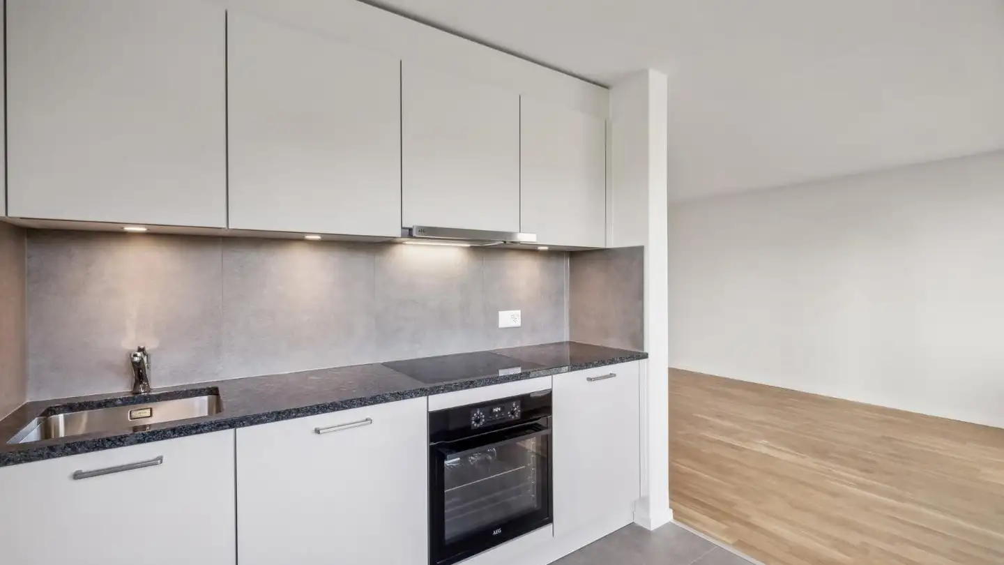 Apartment for rent - Rue Auguste-Bachelin 8, 2074 Marin-Epagnier - Photo 4