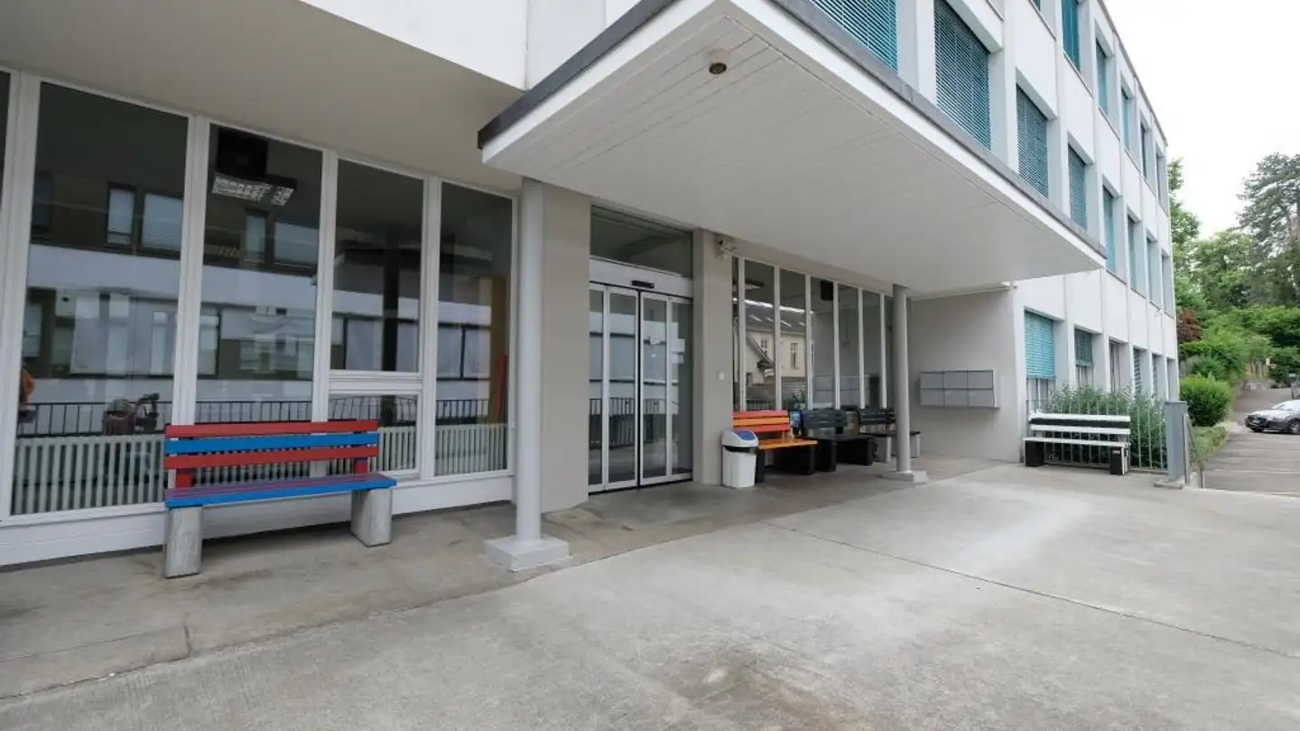 Commercial for rent - Seestrasse 110, 8610 Uster - Photo 3