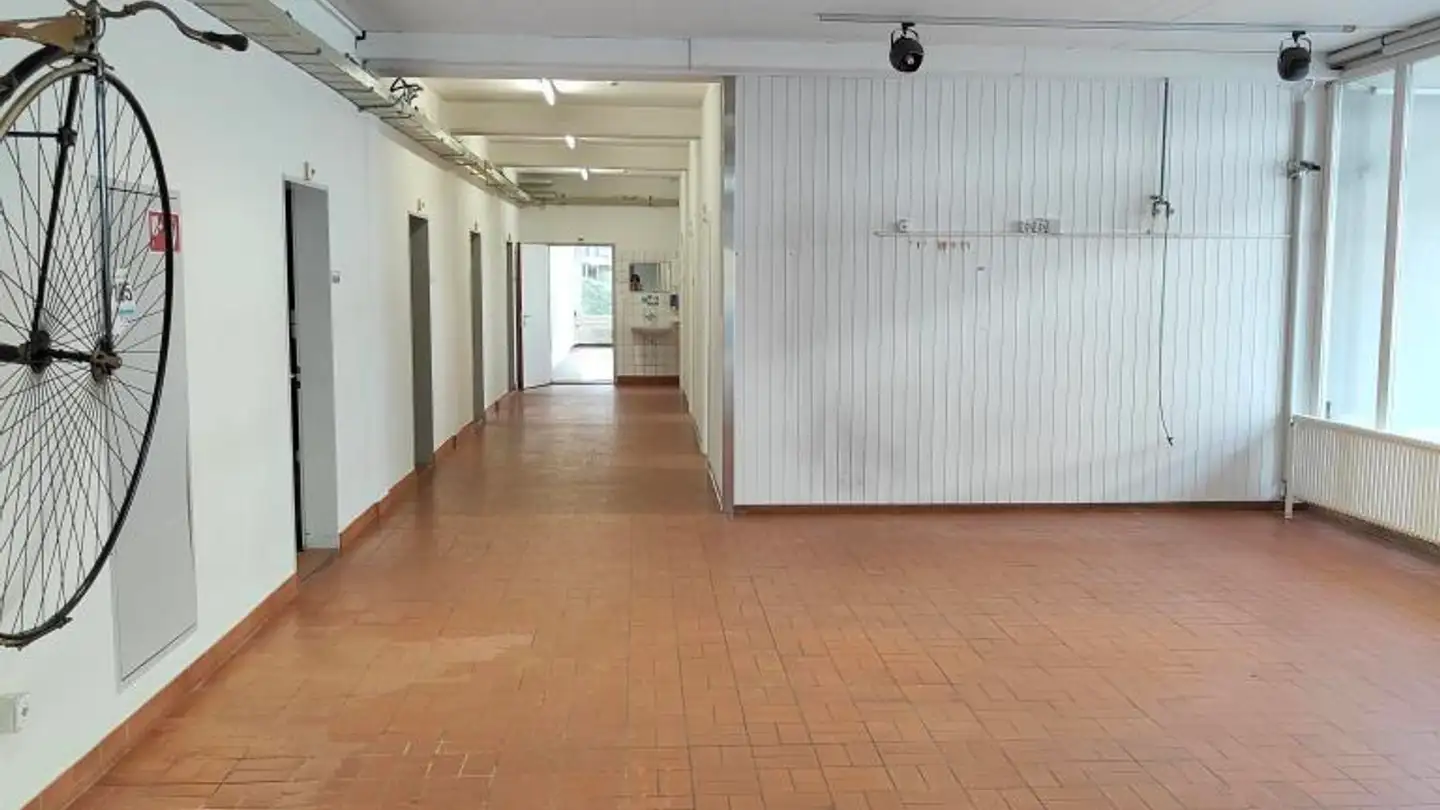 Commercial for rent - Seestrasse 110, 8610 Uster - Photo 4