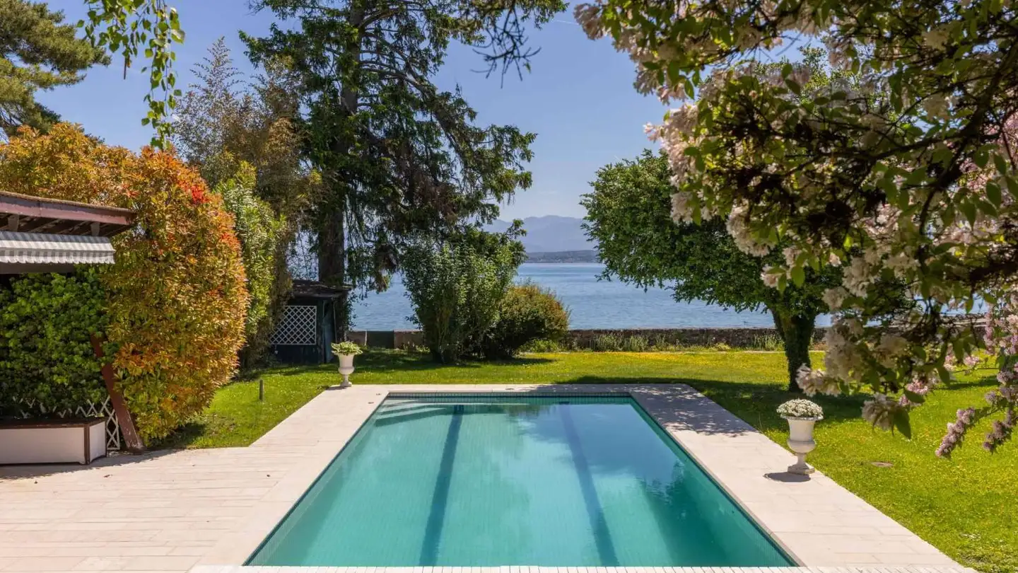 Villa for sale - 1260 Nyon