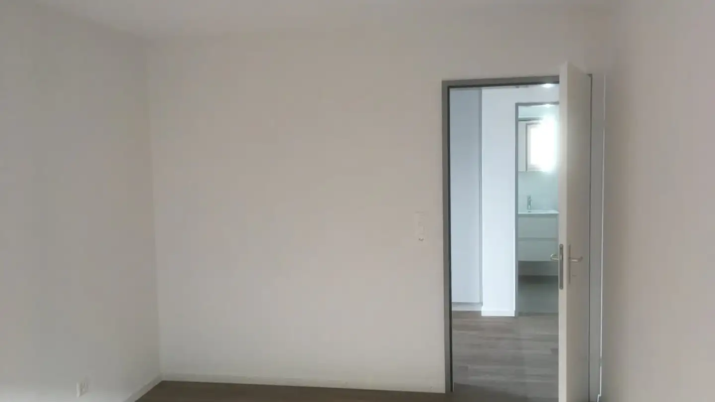 Wohnung mieten - Aarbord 30, 3628 Uttigen - Foto 2