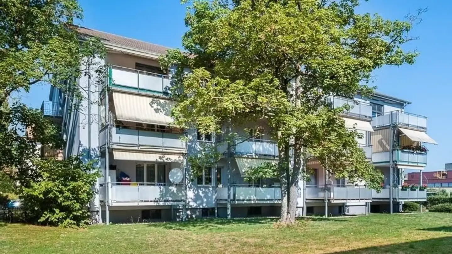 Appartement à louer - Aeussere Lange Heid 5, 4142 Münchenstein - Photo 2