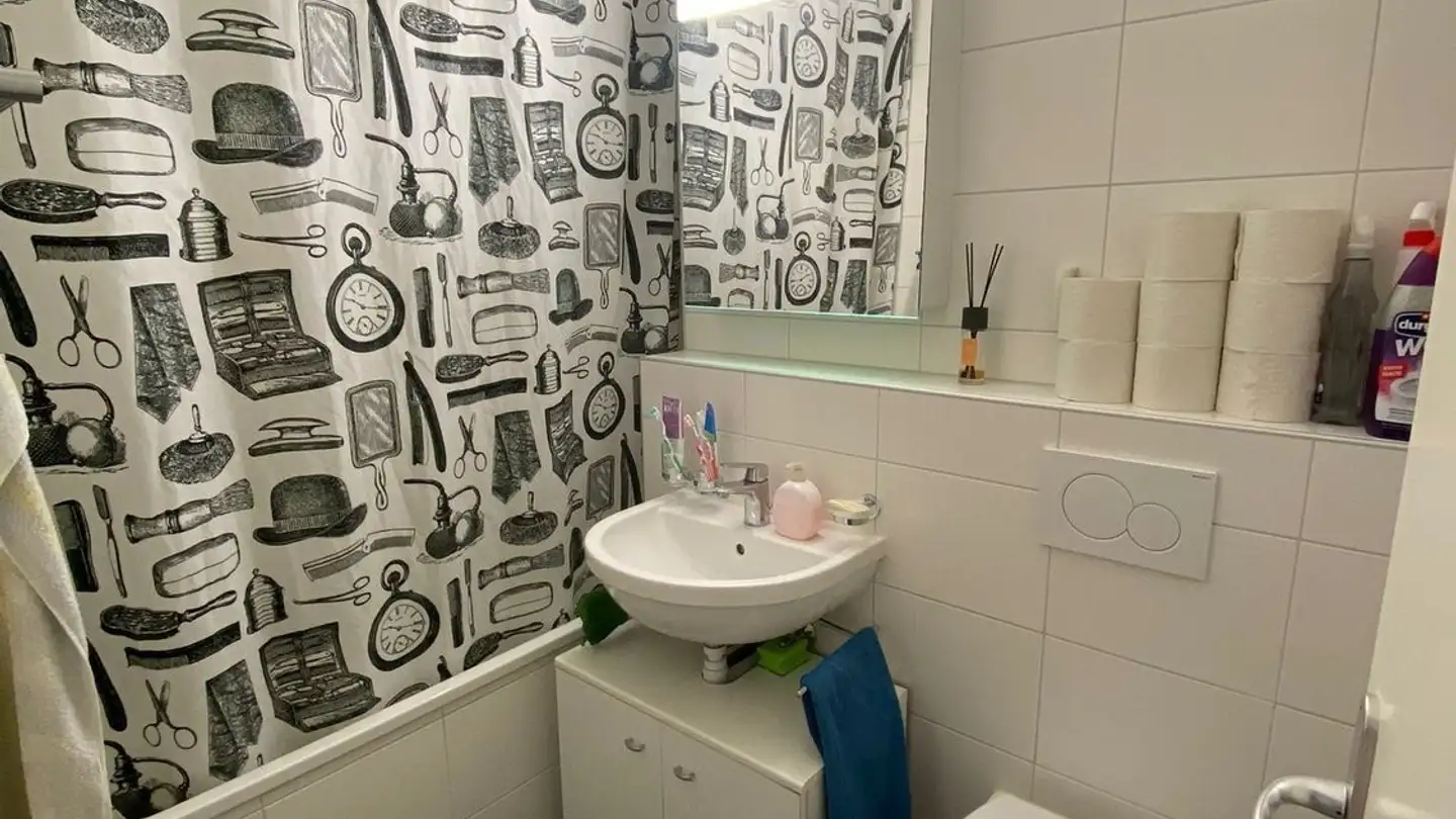 Single room for rent - Avenue Du Général-Guisan 4, 1700 Fribourg