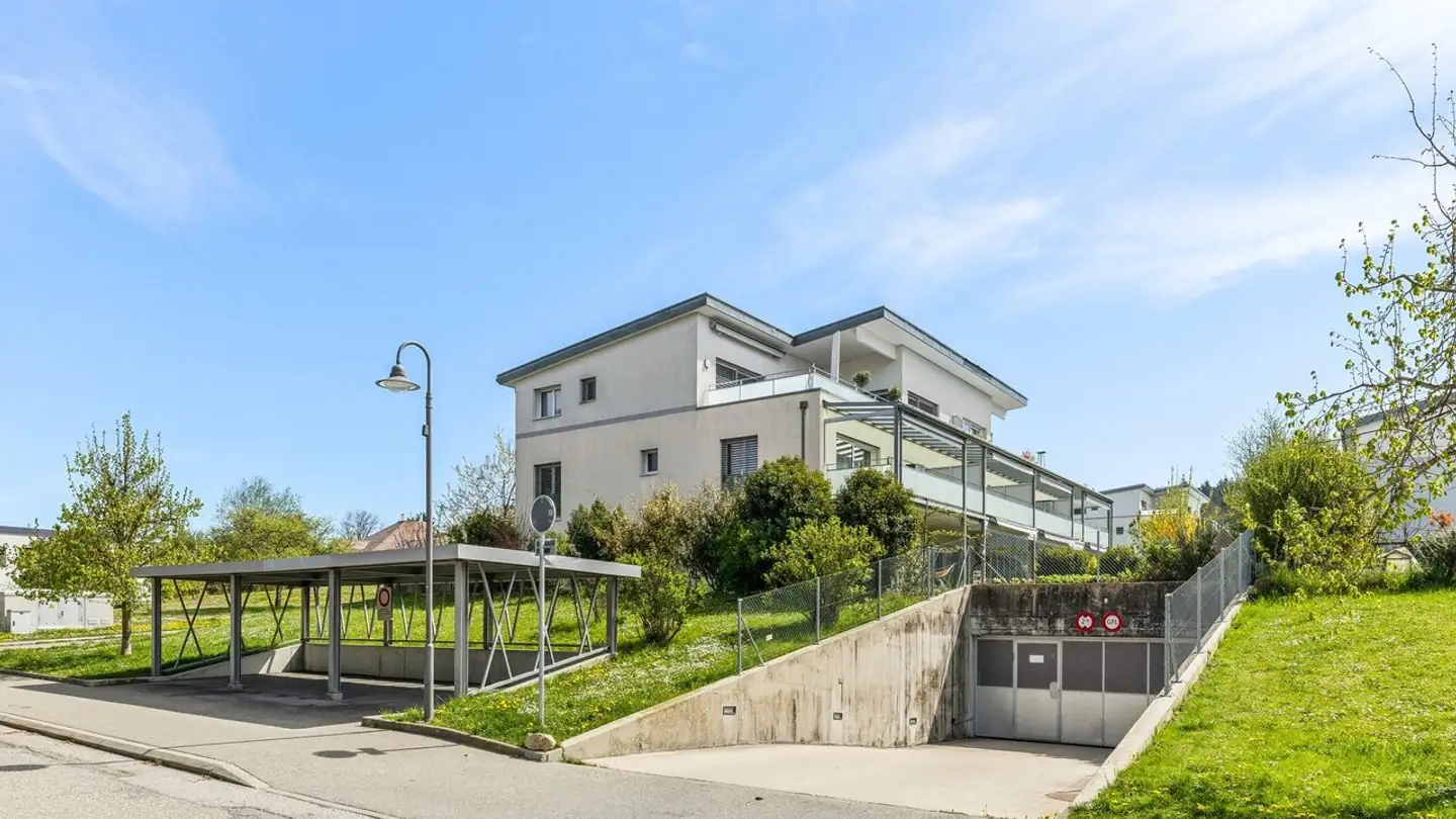 Single garage for rent - Chemin de l'Epi d'Or, 1053 Cugy VD