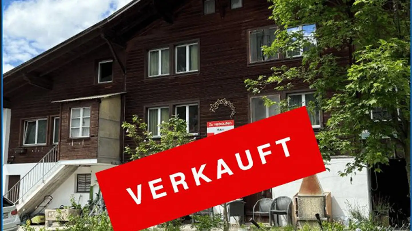 Edificio residenziale in vendita - Brünigstrasse, 3860 Meiringen