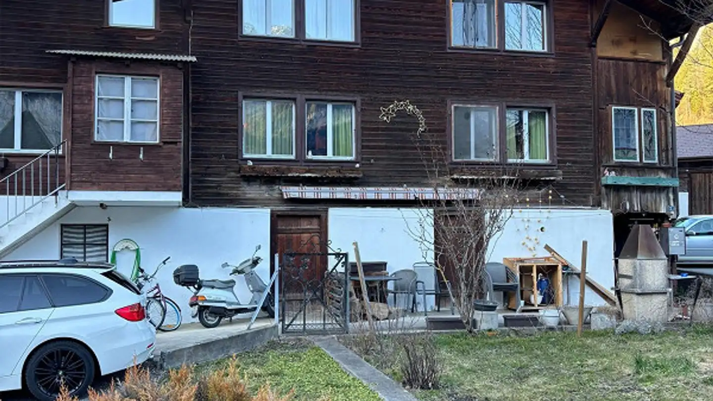 Edificio residenziale in vendita - Brünigstrasse, 3860 Meiringen - Foto 3