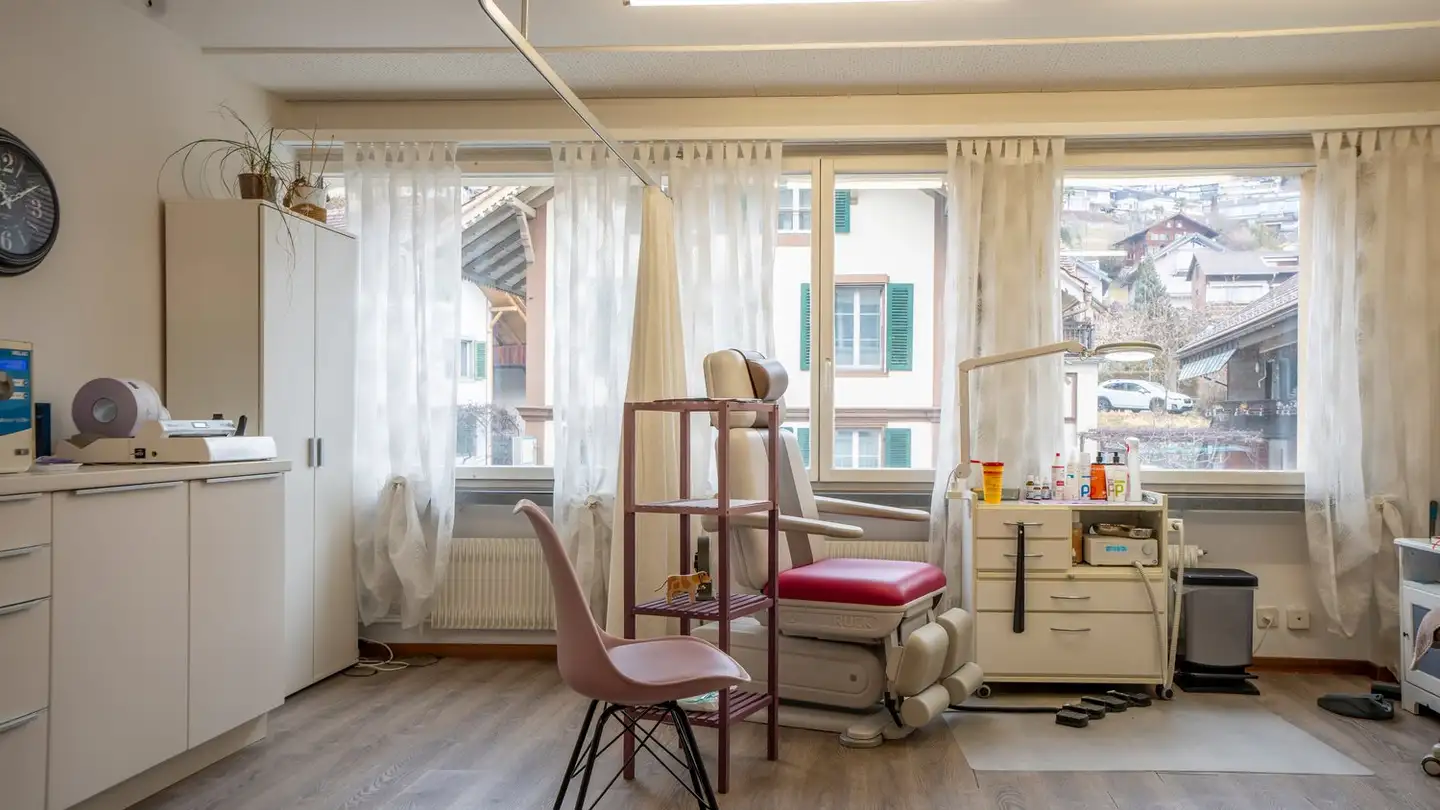 Bürofläche mieten - Staatsstrasse 4, 3653 Oberhofen am Thunersee - Foto 3