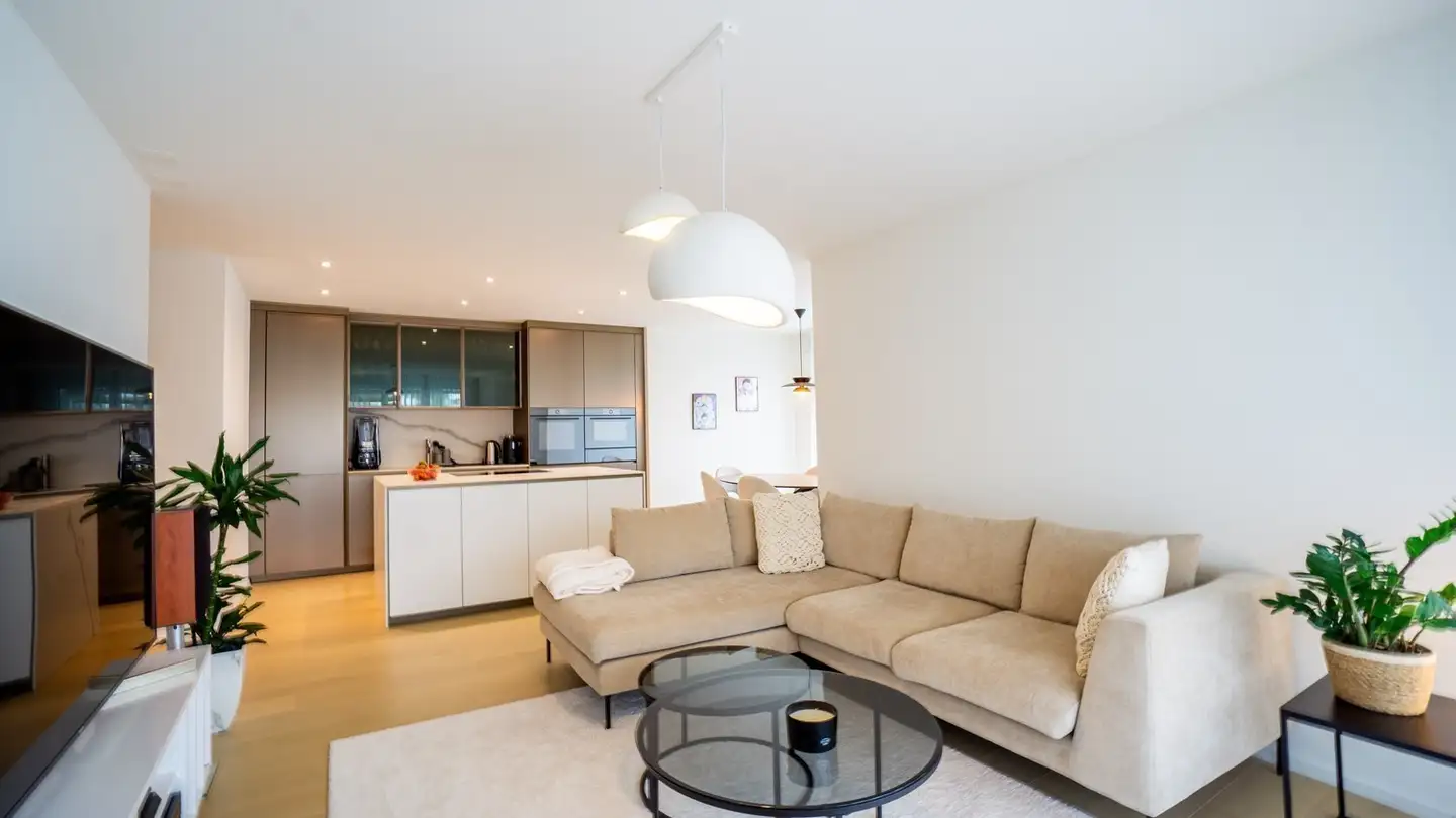 Chambre à louer - Riedhofstrasse, 8049 Zürich