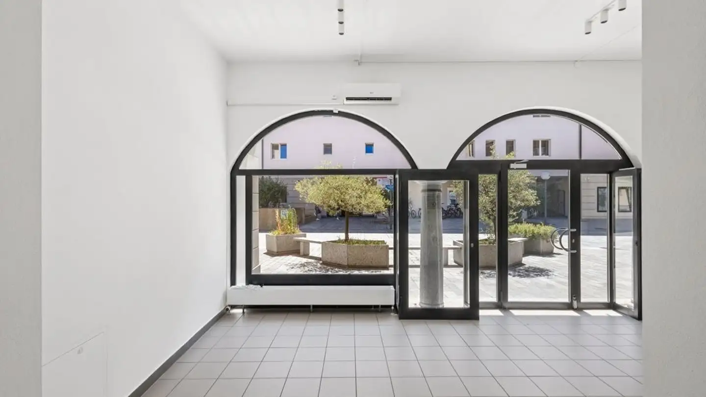 Magasin à louer - Piazza Indipendenza 6, 6500 Bellinzona - Photo 4