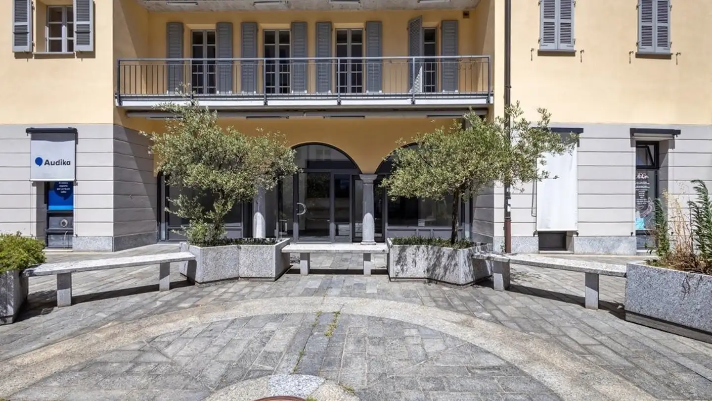 Magasin à louer - Piazza Indipendenza 6, 6500 Bellinzona