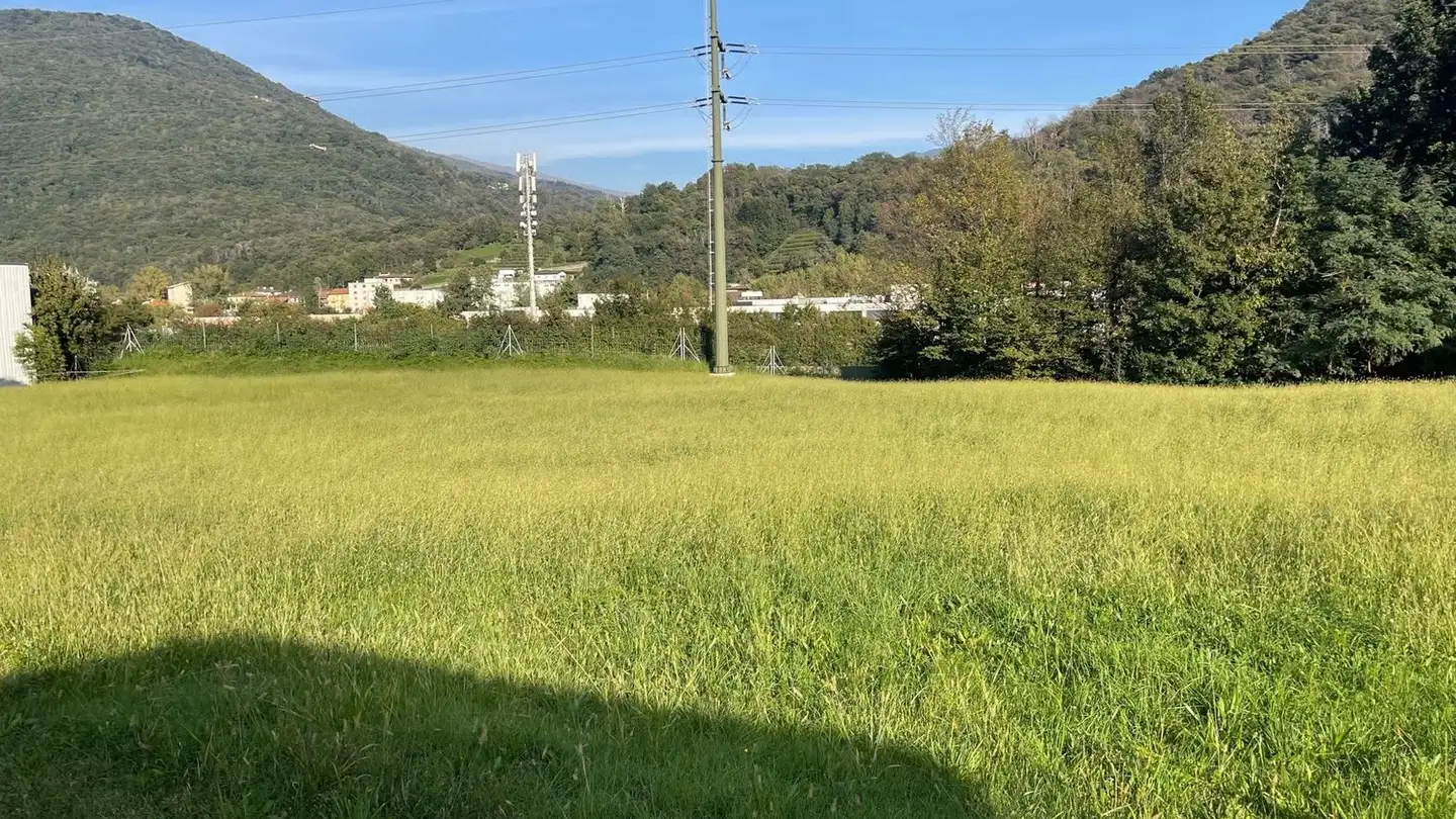 Commercial building plot for sale - 6807 Taverne