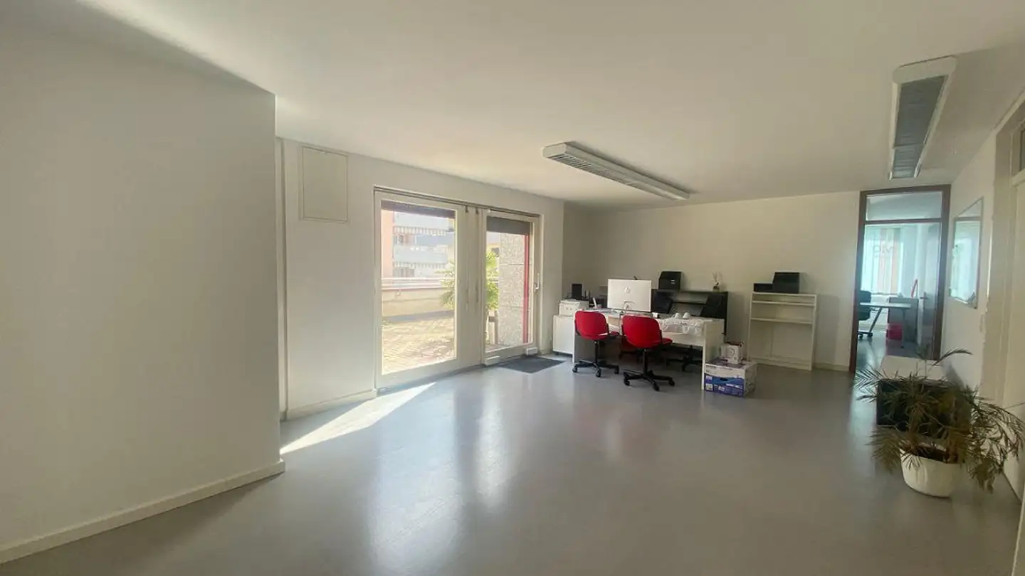 Spazio ufficio in affitto - 6982 Agno - Photo 2