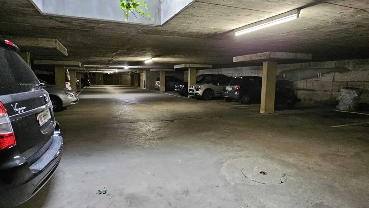 Place de parking souterraine à louer - Kappelenring 3a, 3032 Hinterkappelen