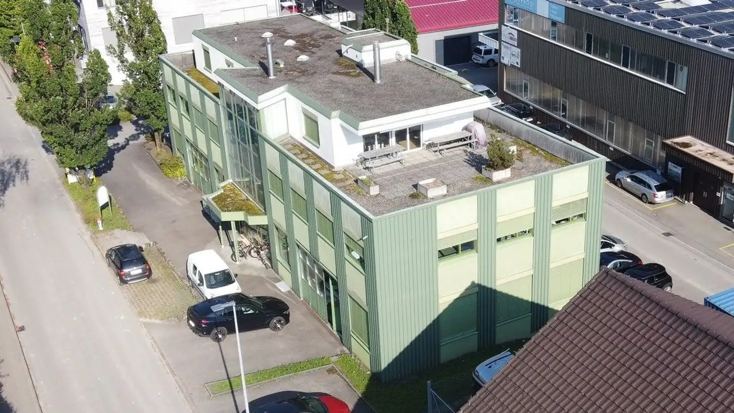 Commerciale in vendita - Bubikonerstrasse 45, 8635 Dürnten - Photo 2