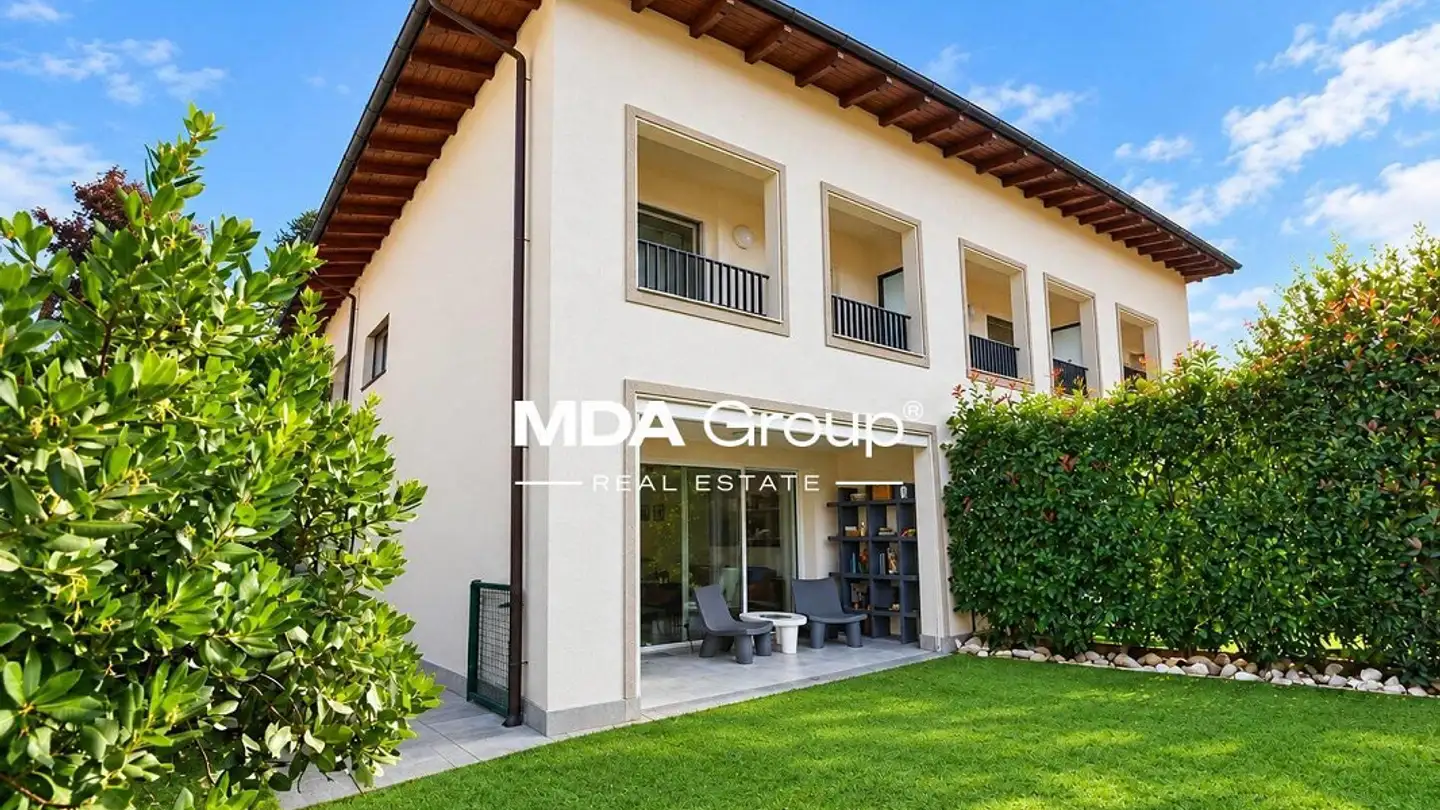 Stepped house for sale - 6932 Breganzona