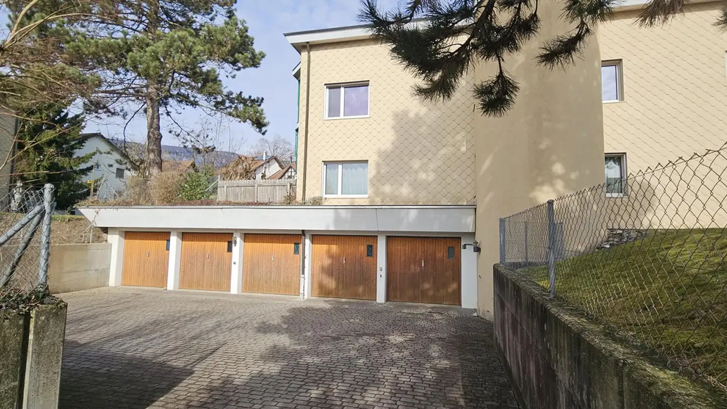 Garage individuel à louer - Amanz Gressly-Strasse 34, 4500 Solothurn