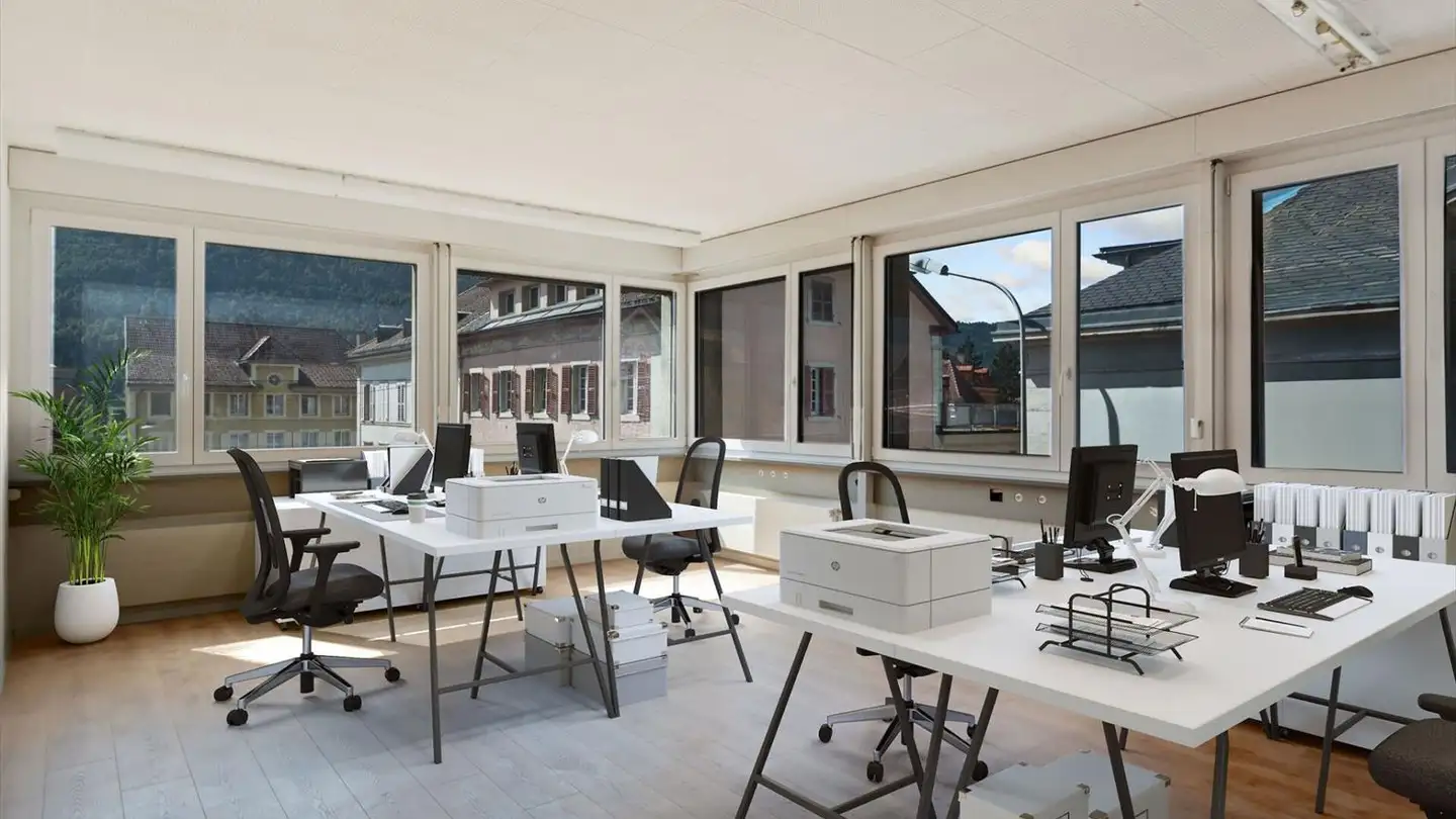 Spazio ufficio in affitto - Place Du Marché 5, 2610 St-Imier - Photo 2