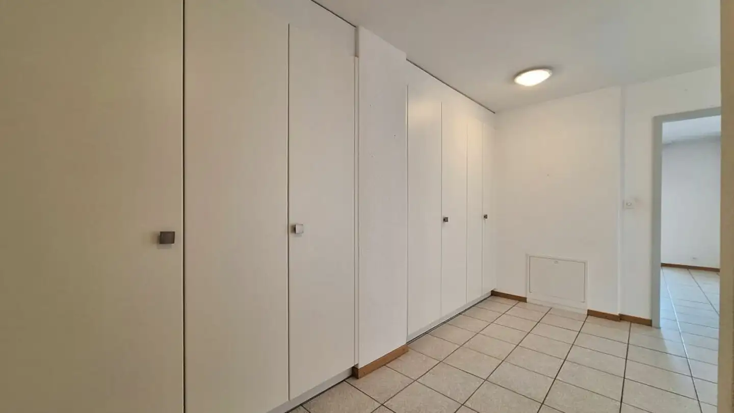 Appartement à louer - Rue Maison De Commune, 1926 Fully - Photo 3