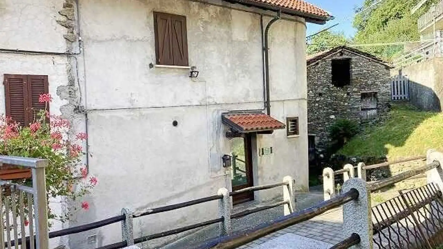 Casa grotta in vendita - 6816 Bissone - Foto 2