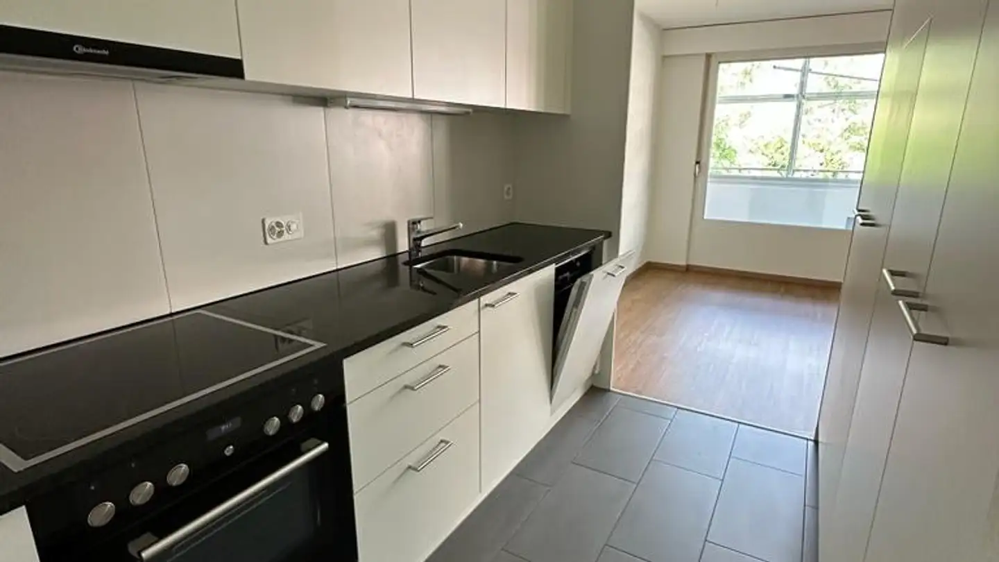 Apartment for rent - Chemin De La Pierre-Aux-Sarrasins / Heidensteinweg 10, 2504 Biel/Bienne - Photo 2