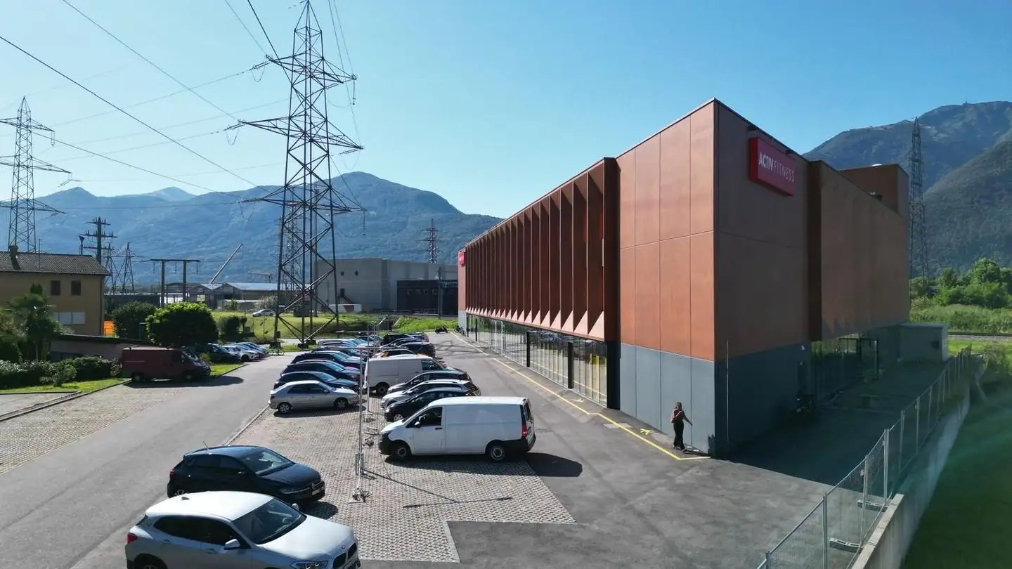 Commerciale in affitto - Via Al Pizzante 12, 6595 Riazzino - Foto 4