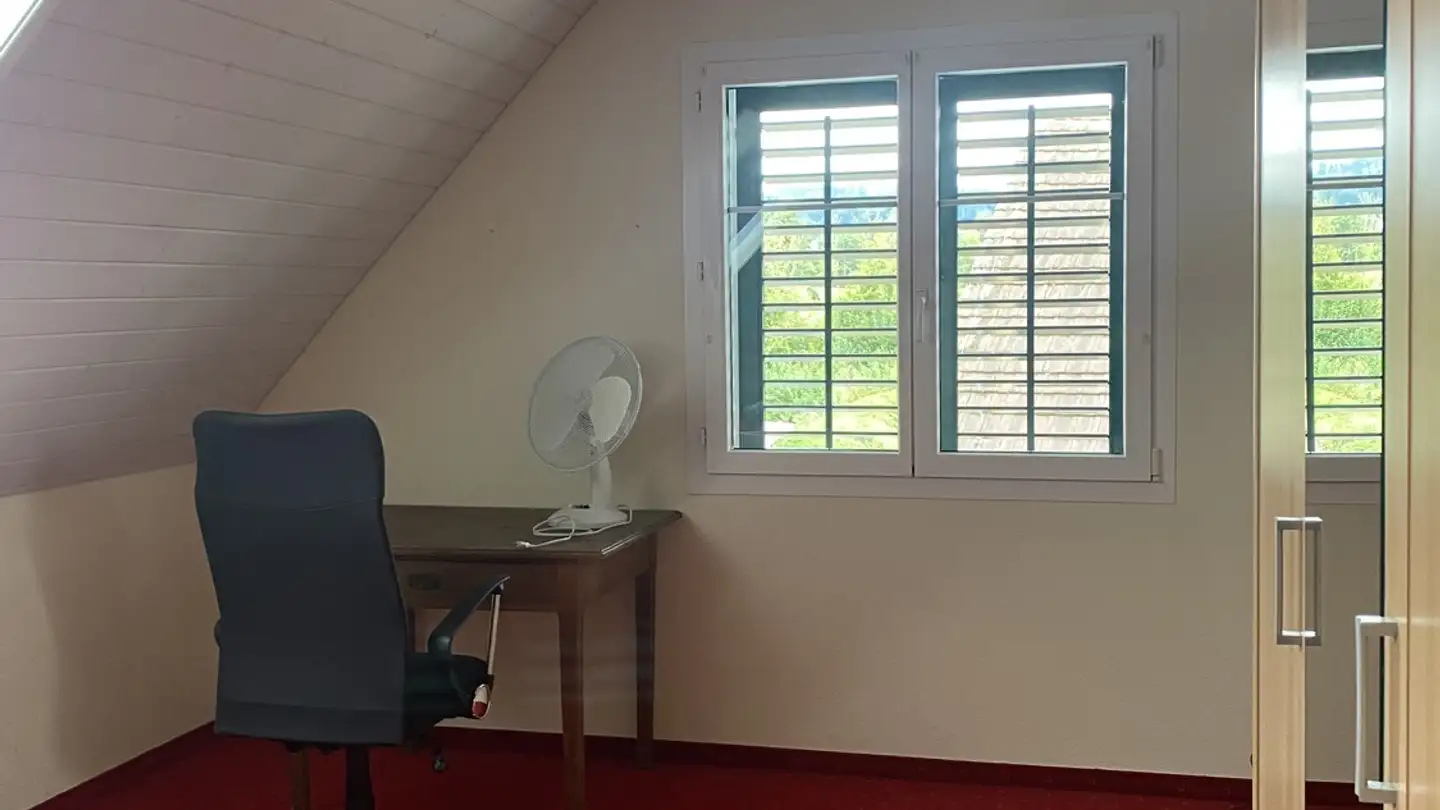 Single room for rent - Niederesslingerstrasse 13, 8133 Esslingen