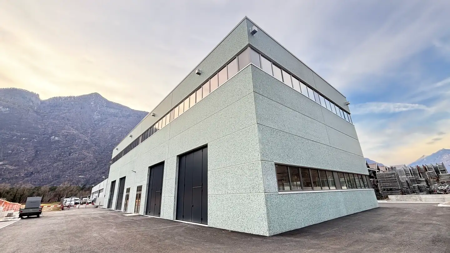 Fabbrica in affitto - In Bola, 6705 Cresciano - Photo 3