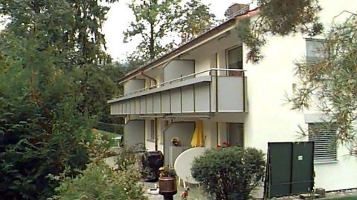 Parkplatz im Freien mieten - Zopfstrasse 8, 8134 Adliswil