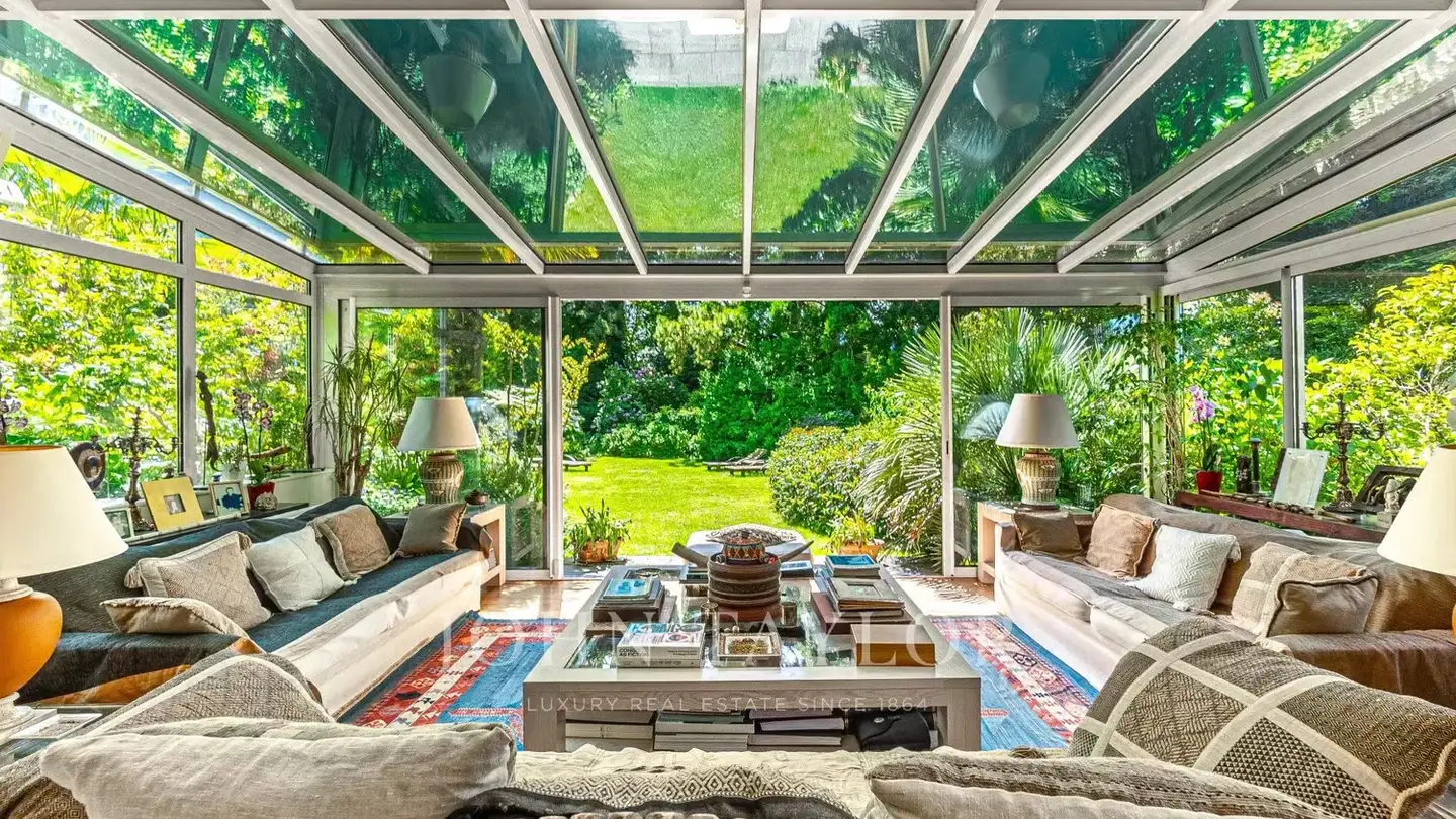 Villa for sale - 1844 Villeneuve VD