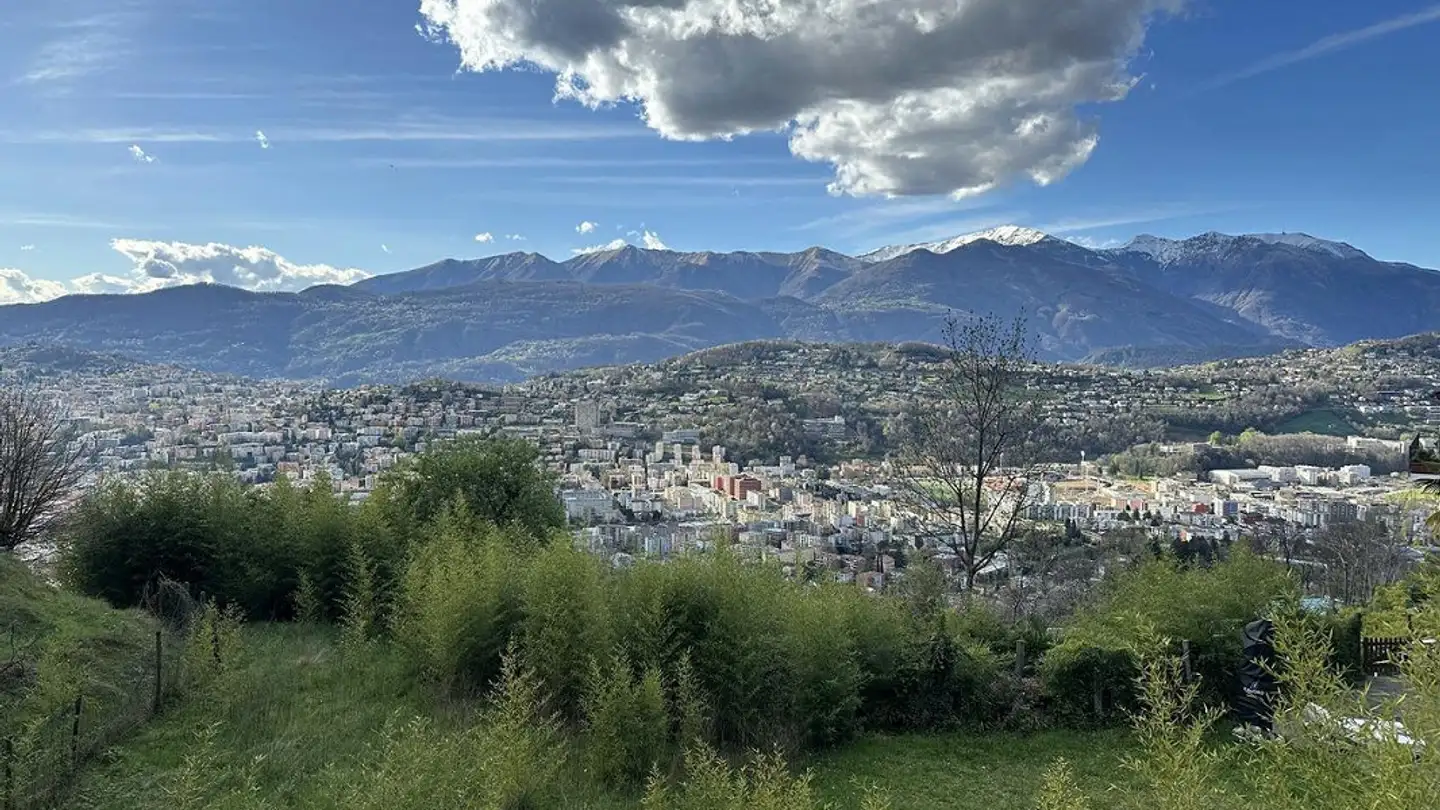 Constructible plot for sale - 6962 Viganello