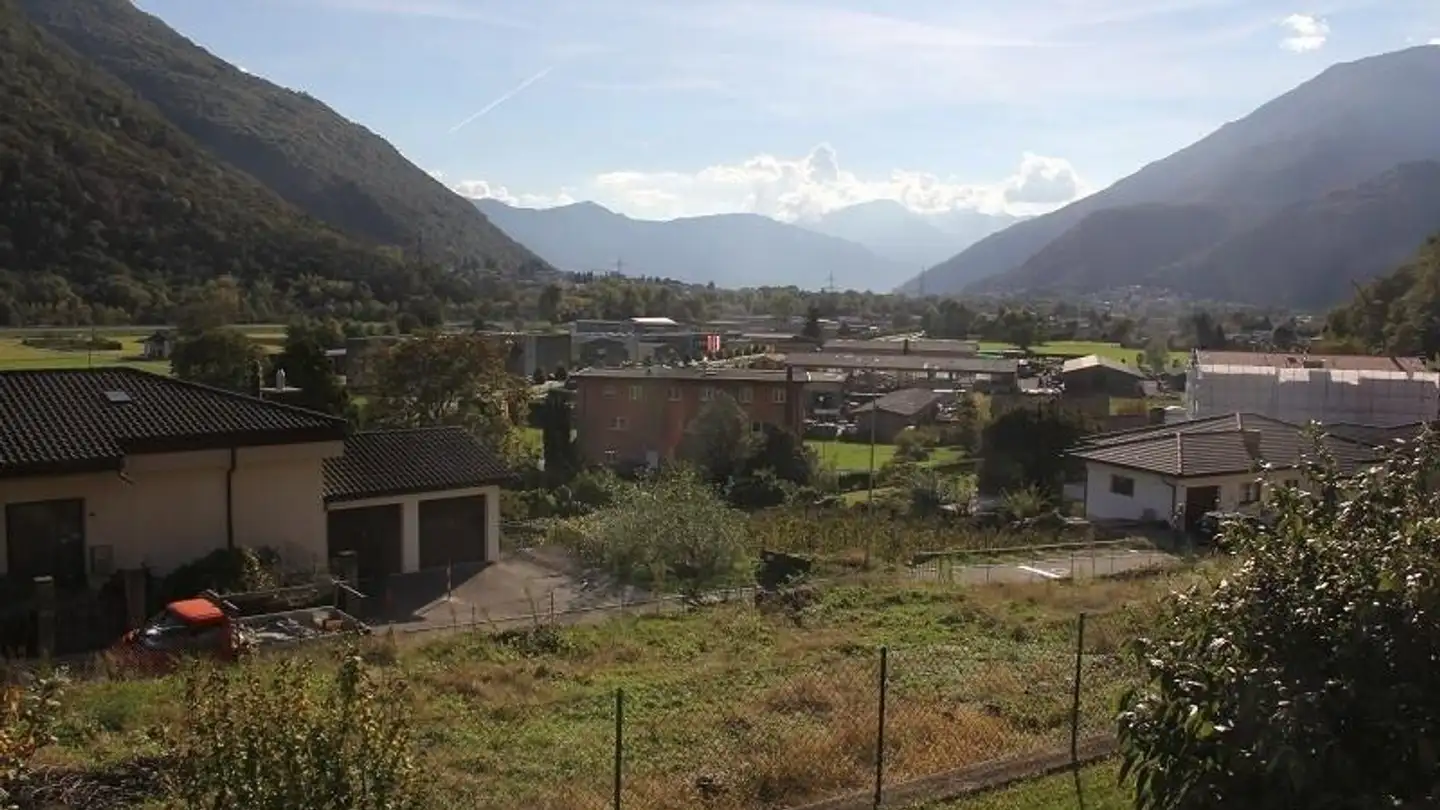 Wohnung kaufen - 6533 Lumino - Foto 2