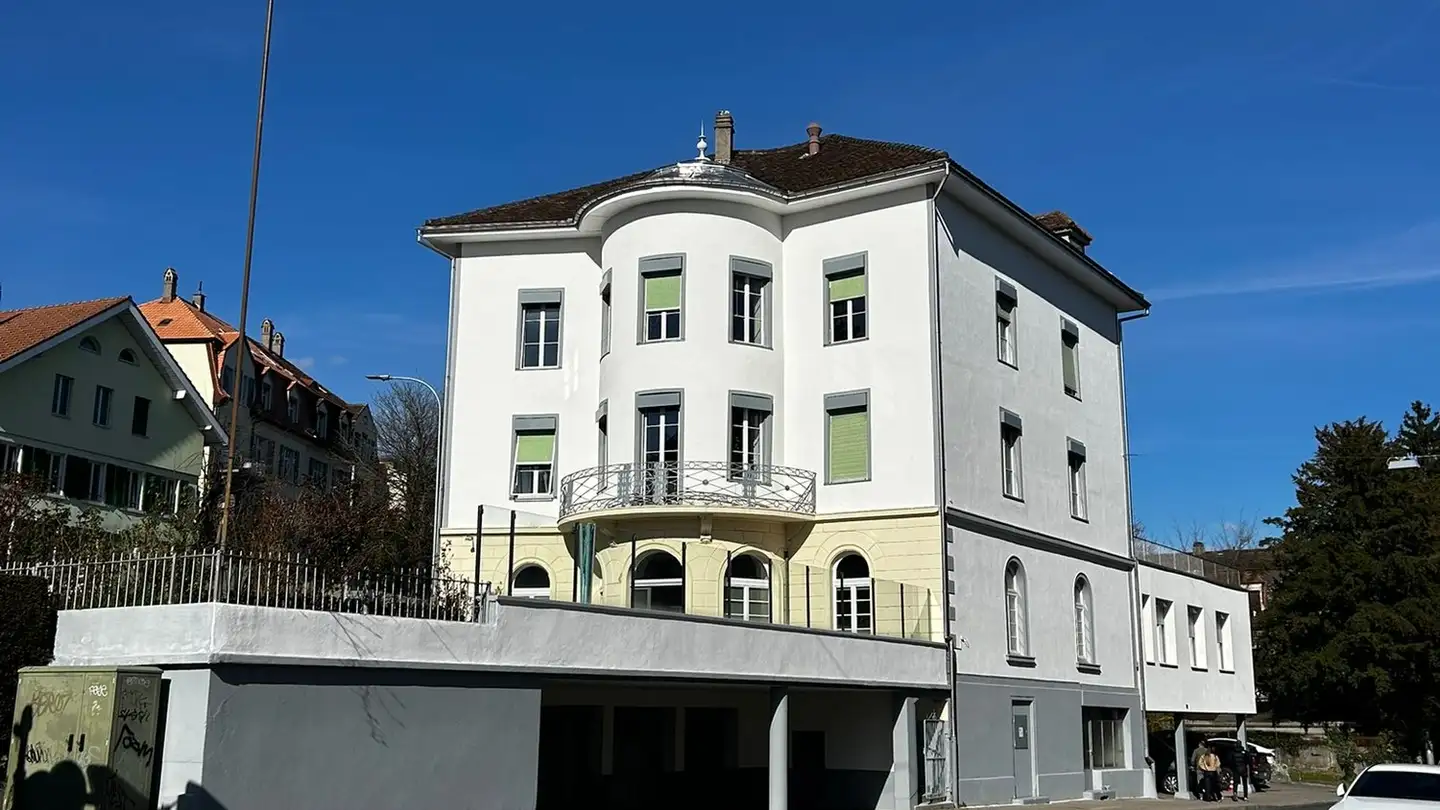 Attique à louer - Bözingenstrasse 1, 2502 Biel/Bienne