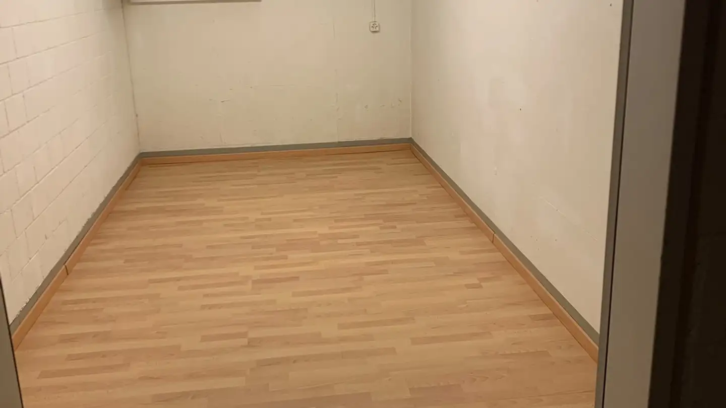 Gewerbe mieten - Südstrasse 9d, 8180 Bülach