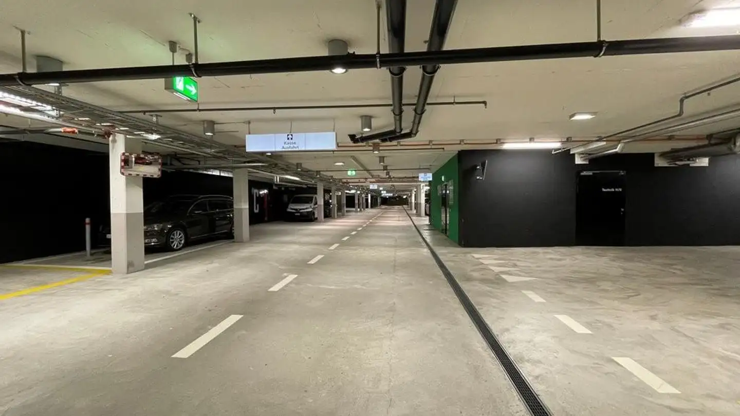 Place de parking extérieure à louer - Neugasse 68, 8005 Zürich - Photo 2