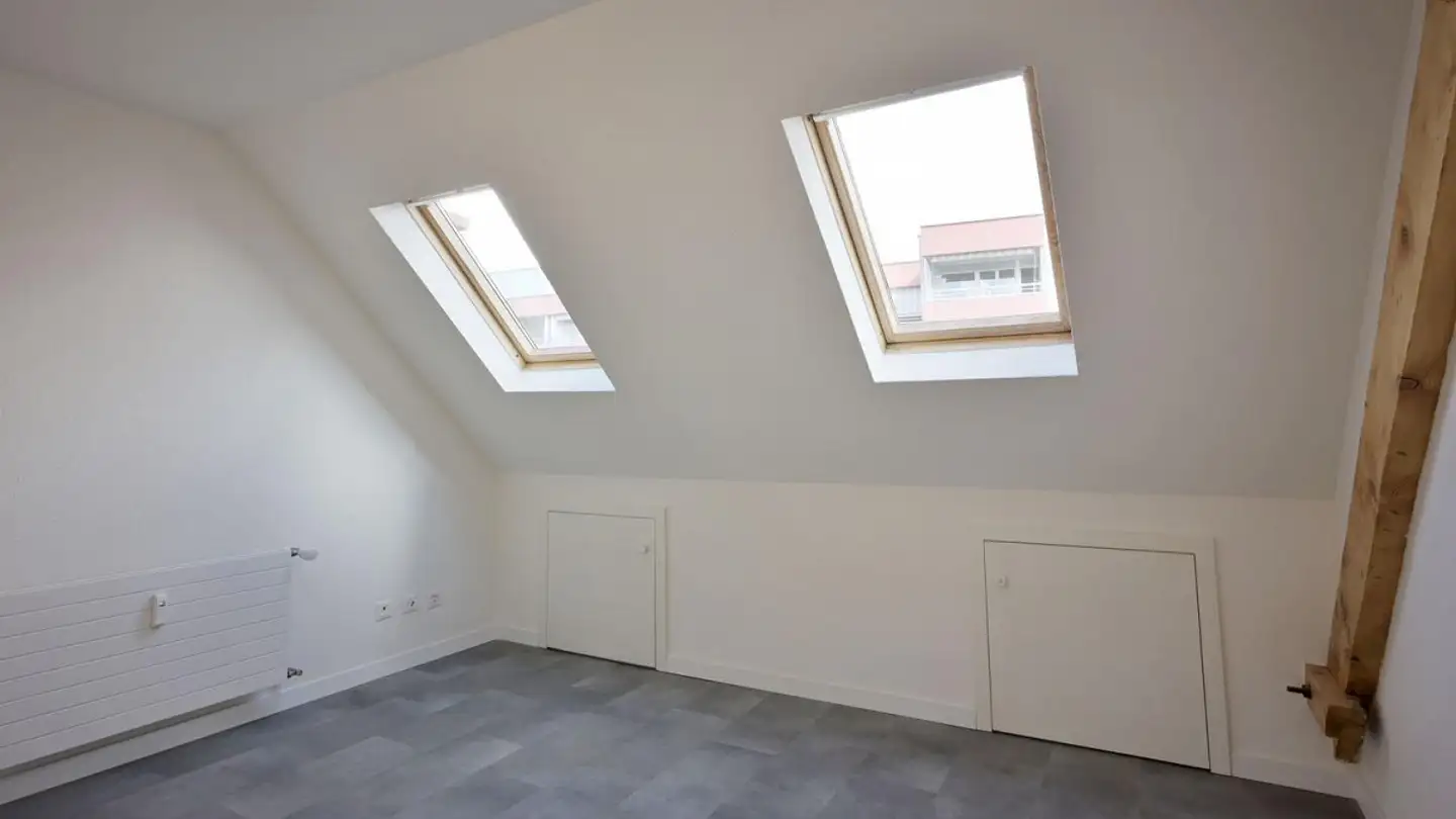 Villa for rent - Kleinhüningerstrasse 87, 4057 Basel