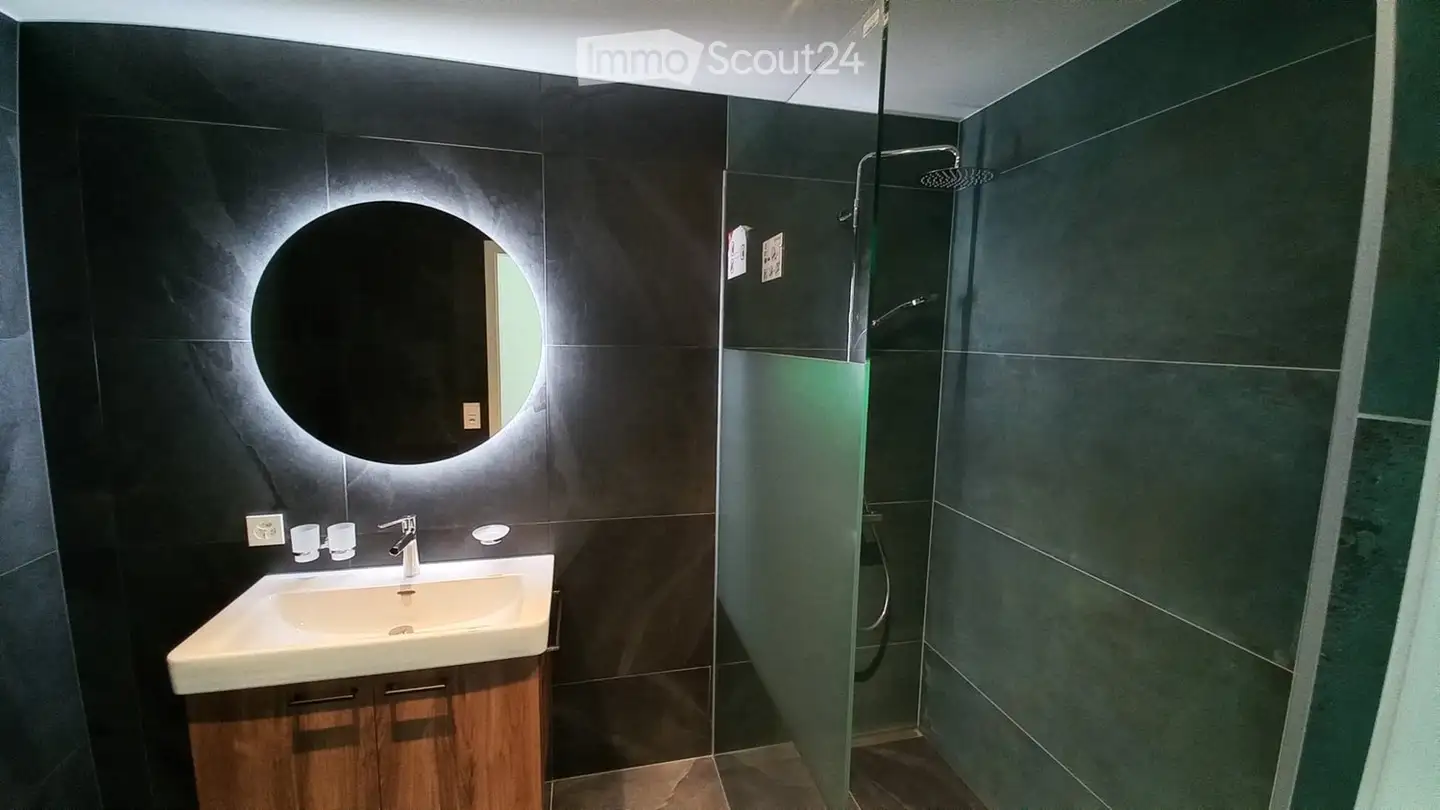 Apartment for rent - Rue Des Courtils 16, 2035 Corcelles NE - Photo 2