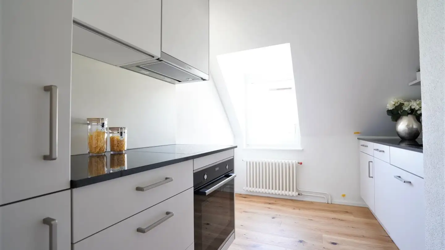 Dachgeschosswohnung mieten - Heimatstrasse 25, 9008 St. Gallen - Foto 2