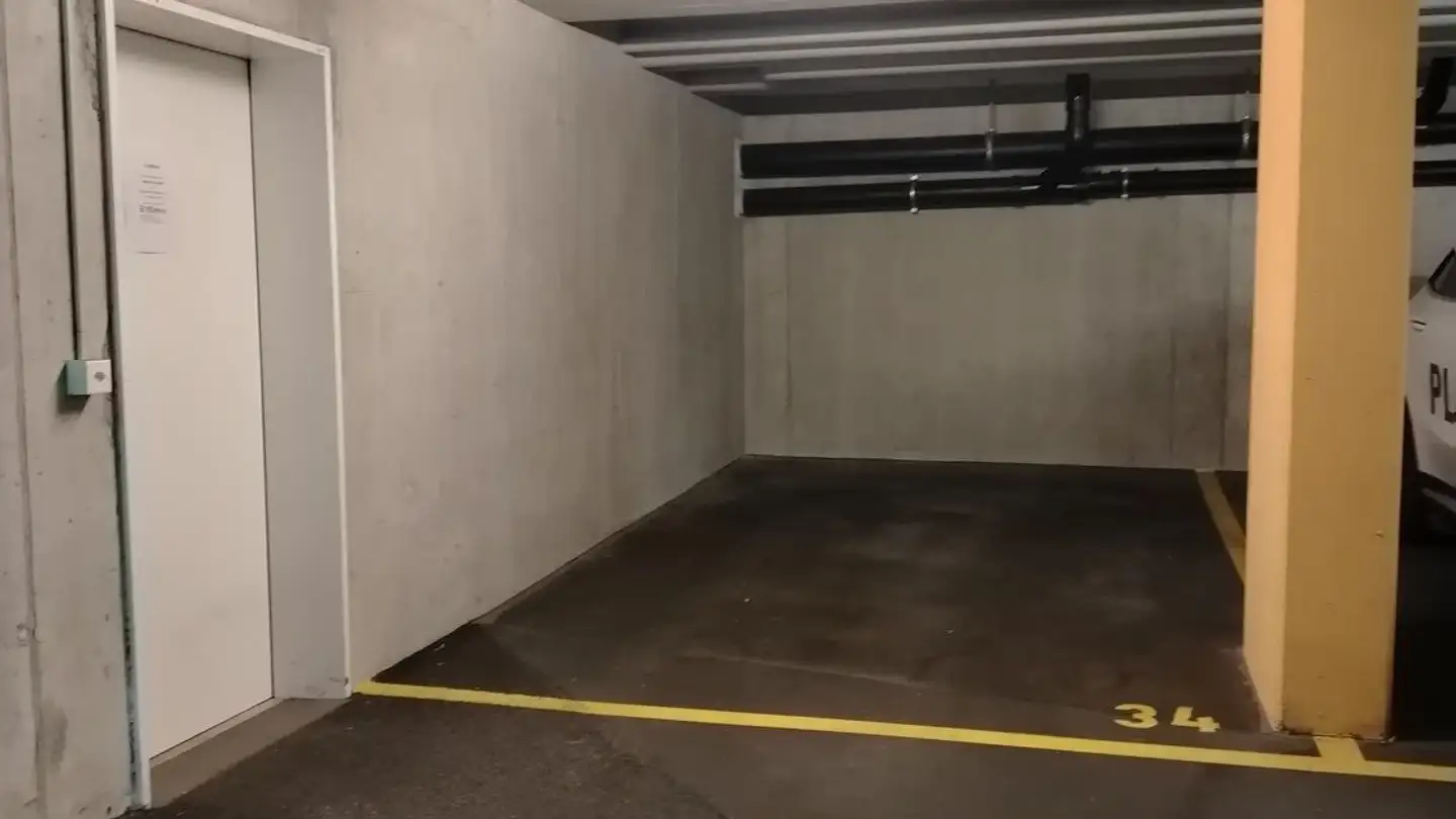 Single garage for rent - Neuwiesenstrasse 33, 8400 Winterthur - Photo 2